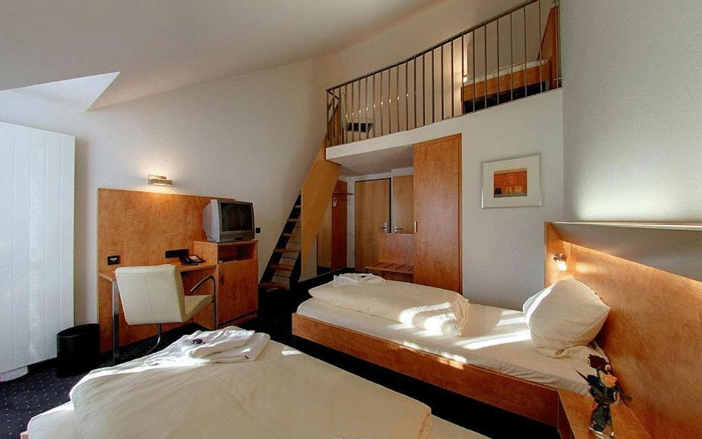 Hotel Gasthof Gross Bergkirchen  Luaran gambar